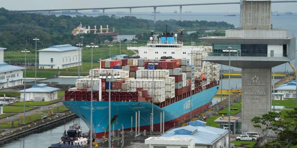 Canal de Panamá registró aumento de tránsito durante diciembre tras restricciones