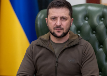 Zelenski elogia las nuevas sanciones de EU al sector energético de Rusia