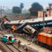 Al menos 18 muertos en estampida en estación de tren de Nueva Delhi durante festival religioso, informan los medios indios