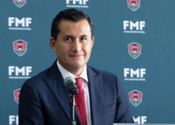 Enrique Osses, fuera de la Comisión de Arbitraje de la FMF