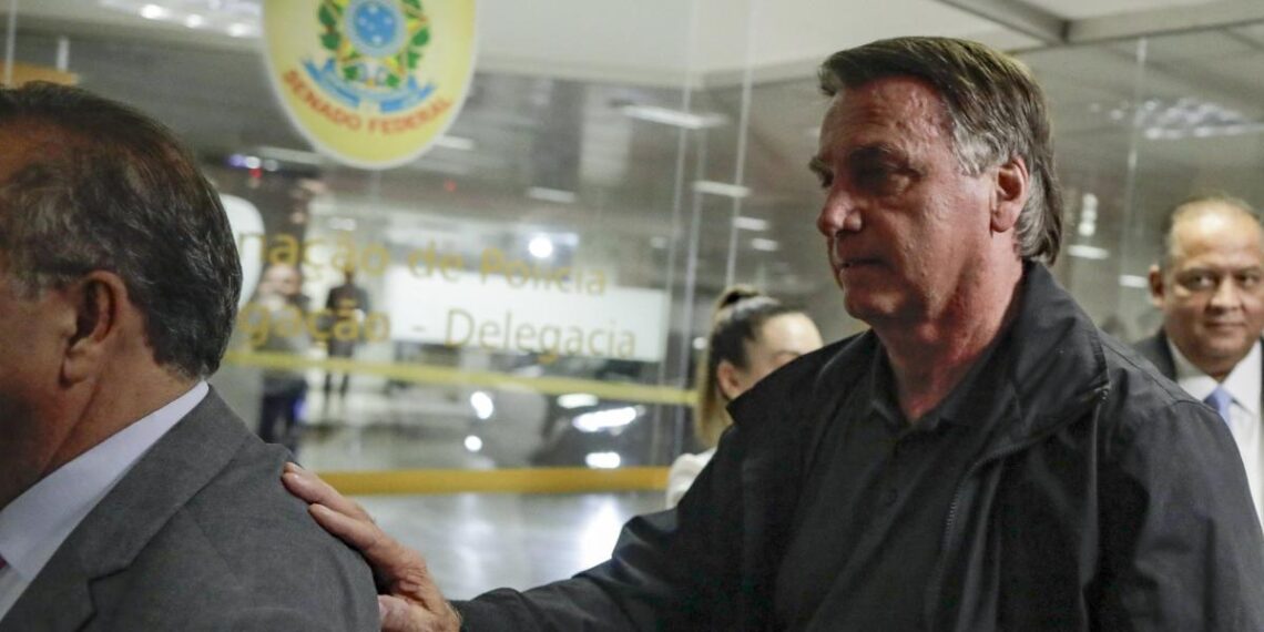 Fiscalía de Brasil imputa al expresidente Jair Bolsonaro por intento de golpe de Estado
