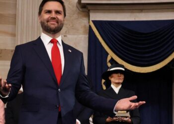 JD Vance desprecia al poder Judicial