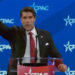 La ultraderecha presume simpatía con nazis en el CPAC: Musk, Bannon, un mexicano...