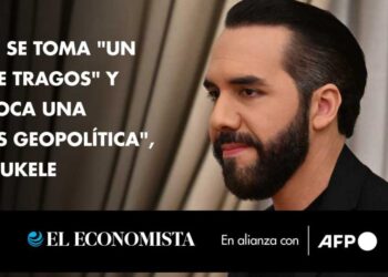 Petro se toma "un par de tragos" y provoca una "crisis geopolítica", dice Bukele