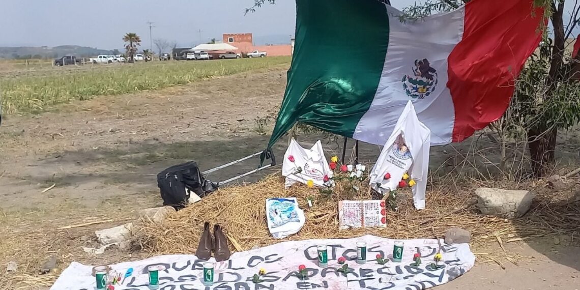 El corrido El Rancho Izaguirre “da voz al dolor de las familias de desaparecidos”, dijo el cantautor