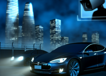 Elon Musk asegura que hay una conspiración contra Tesla: “nunca había visto nada igual”