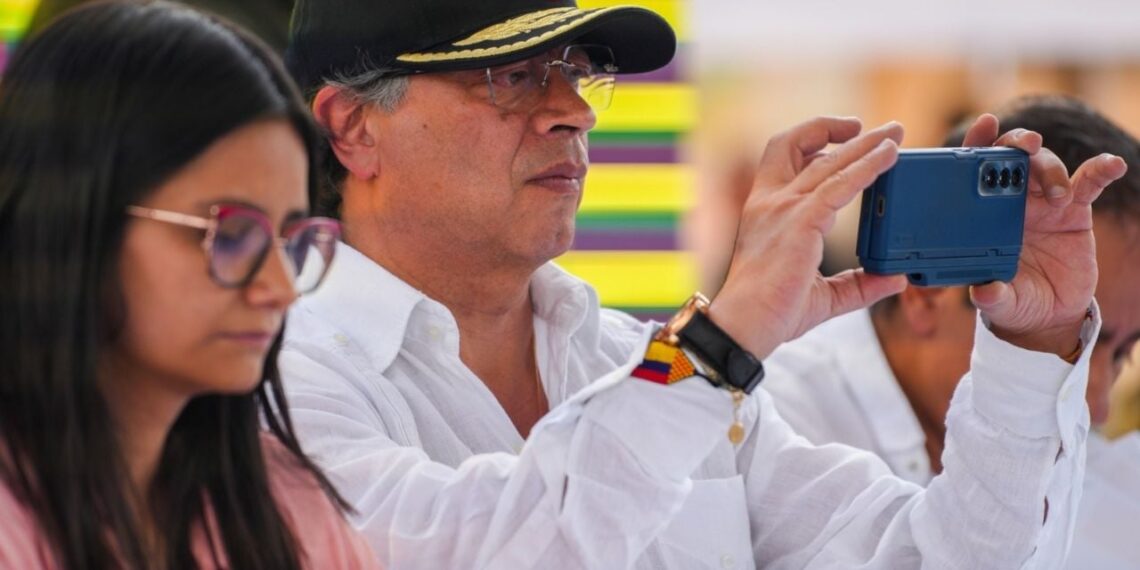 Petro responsabiliza a los cárteles mexicanos y al ELN de la violencia en el Catatumbo 
