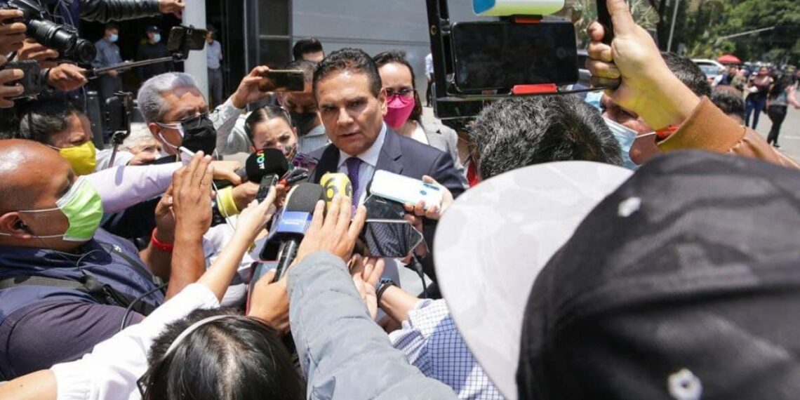 Sheinbaum niega que la investigación sobre Aureoles sea algo de su gobierno