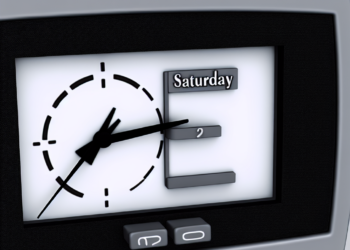 ¿El sábado tengo que adelantar o atrasar el reloj?
