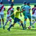 Árbitro en Perú se defiende con patada voladora en pleno partido
