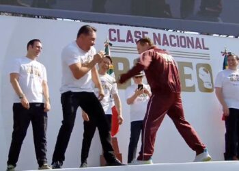 Así fue el "tiro" entre Óscar de la Hoya y Julio César Chávez - Puente Libre