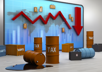 Petróleo cae a su nivel más bajo en cuatro años por los aranceles y las perspectivas de demanda