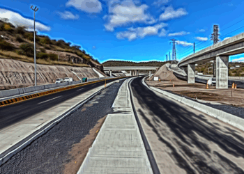 Puebla debe tener más inversión en carreteras por ser paso del sur al centro: CMIC