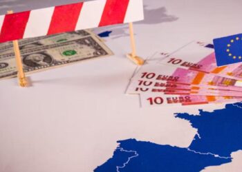 Starmer y Macron coinciden en que una guerra comercial "no beneficia a nadie"