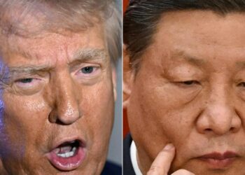 Trump dice que China "entró en pánico" tras la respuesta de Pekín a los aranceles de Estados Unidos