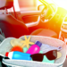 ¿Qué artículos no se pueden dejar en el carro en temporada de calor por seguridad?