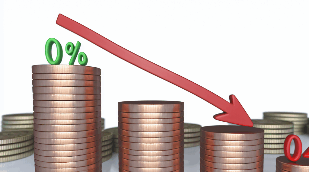 Actividad económica volvió a caer en marzo; se contrajo 0.4% mensual