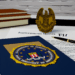 FBI ordena a sus agentes dar prioridad a casos de inmigración frente a los delitos de guante blanco