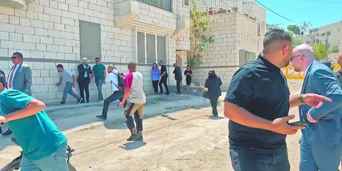 Israel amedrenta a diplomáticos con balas