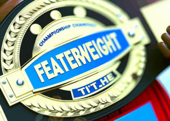 Navarrete retiene su cinturón superpluma con decisión técnica