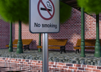 Prohíben en Francia el cigarrillo en playas, parques y cerca de escuelas a partir del 1 de julio