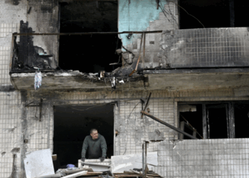 Ucrania informa de un nuevo ataque con drones contra Kiev y alerta por misiles