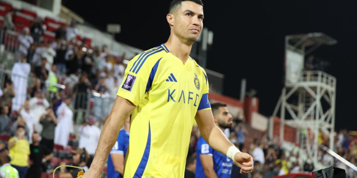 ¡Cristiano Ronaldo duda entre dos destinos!