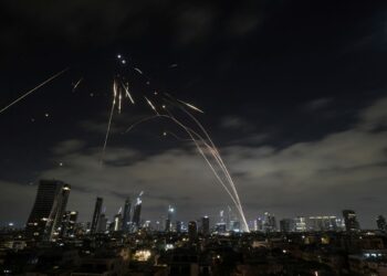 La campaña militar de Israel en Irán podría durar varias semanas, según un exfuncionario israelí