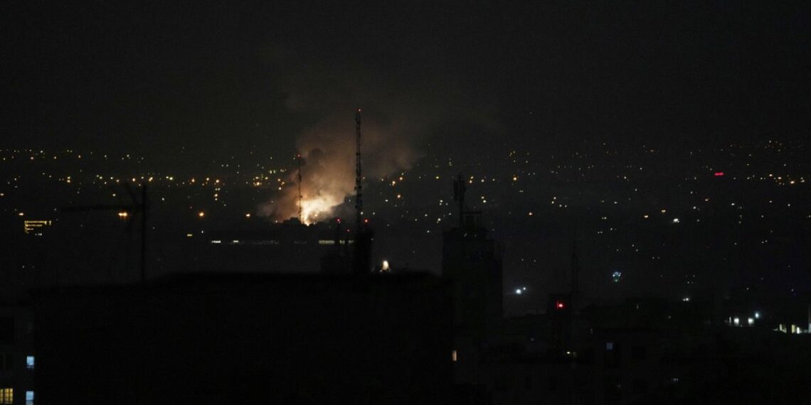 Grossi condena el ataque de Israel a Irán y se ofrece a evaluar la situación nuclear en Teherán