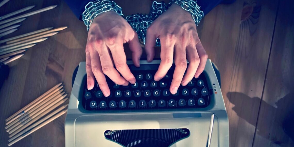 Jorge González denuncia hostigamiento y censura de parte de Layda Sansores, entrevista exclusiva en adn40