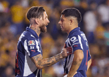 “Nos sorprendió a todos”: Víctor Guzmán revela las actitudes de Sergio Ramos en el vestidor de Rayados