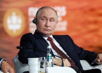 Putin asegura que "toda Ucrania" es de Rusia porque forman "un solo pueblo"
