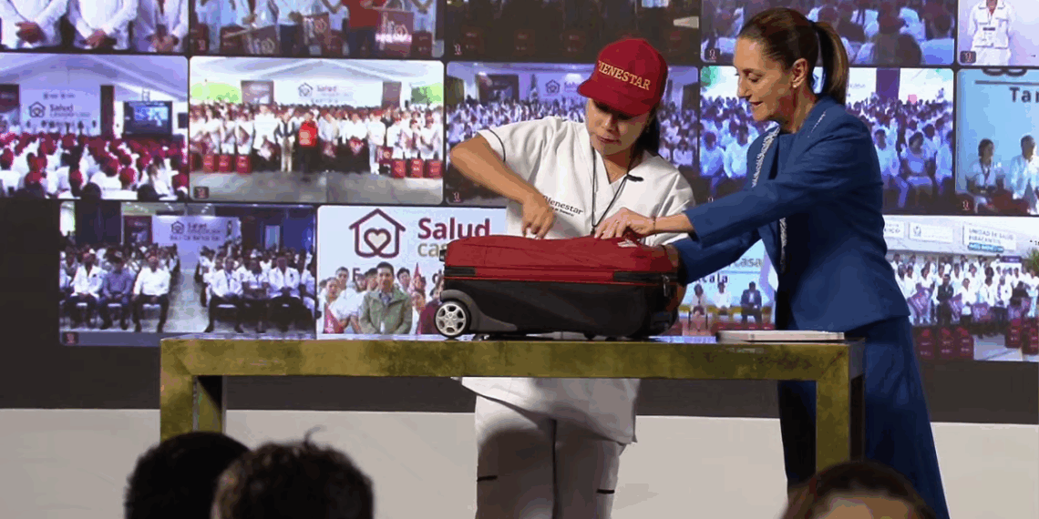 Sheinbaum pone en marcha el programa "Salud Casa por Casa" en los 32 estados
