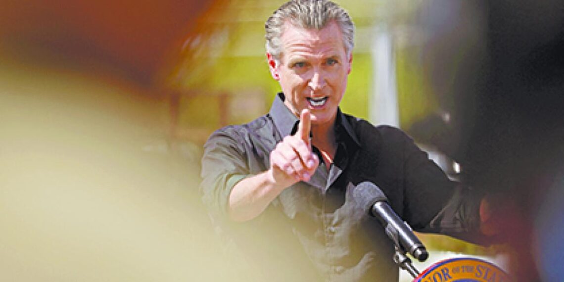 Trump apoyaría el arresto de Newsom