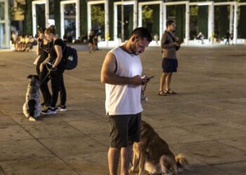 Varios detenidos en Israel tras publicar en redes sociales mensajes proiraníes