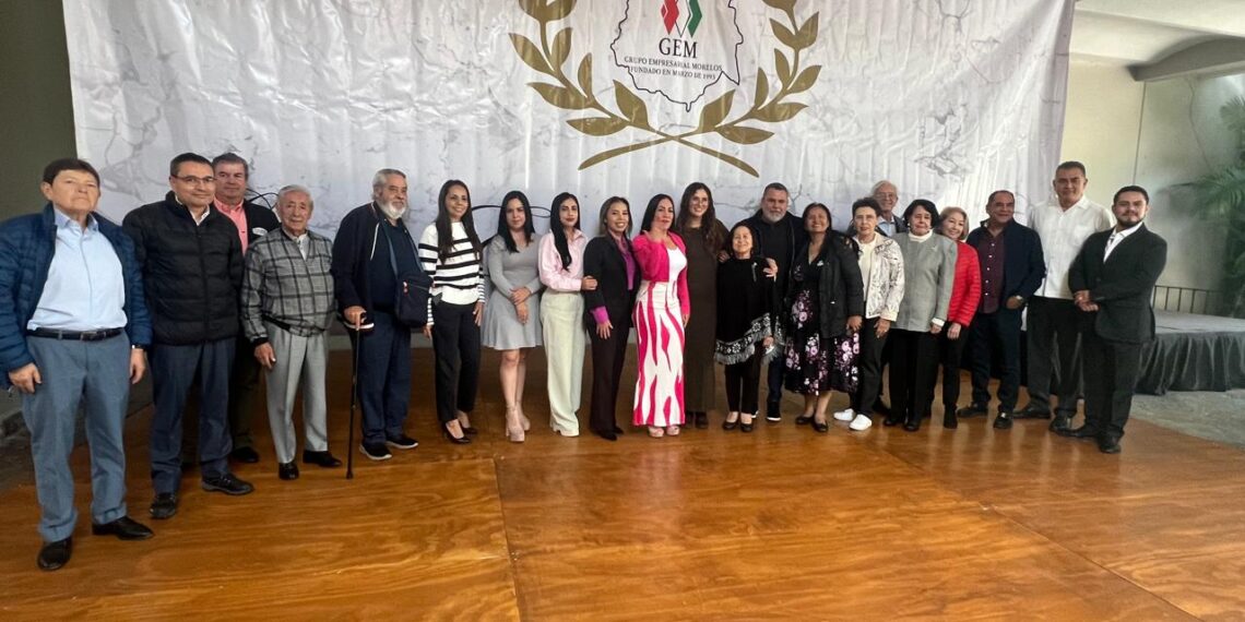 Clarisa Gómez Manrique presenta programas en favor de las mujeres morelenses ante el GEM