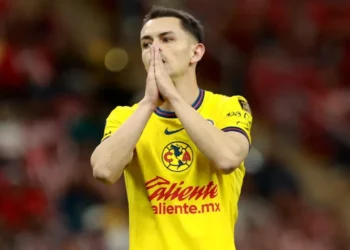 ¿Fidalgo el nuevo 10? El inesperado rechazo de la afición del América