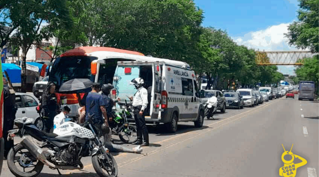 #Morelia 2 Personas Lesionadas Al Chocar En Moto Por Secu Técnica 108 - Changoonga.com