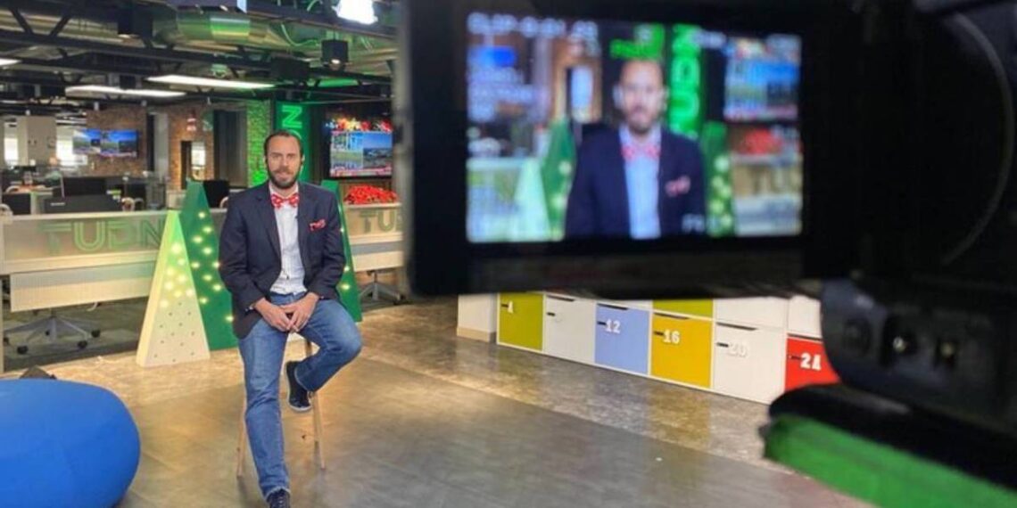 Alonso Cabral se despide de Televisa-Univisión tras más de 20 años