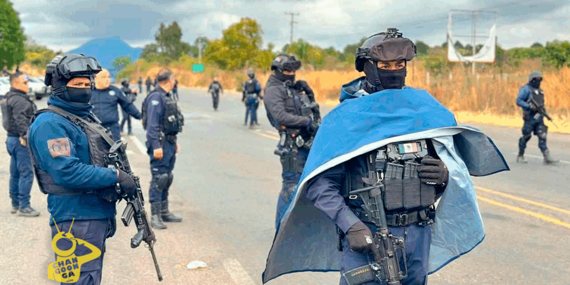 Enfrentamientos Entre Policía De Tingüindín; Hay Un Oficial Lesionado - Changoonga.com