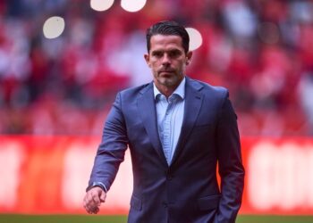 Fernando Gago SEPULTA la polémica de su salida de Chivas en la rueda de prensa