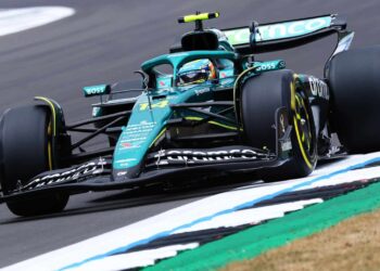 aston martin alonso mas mejoras previstas