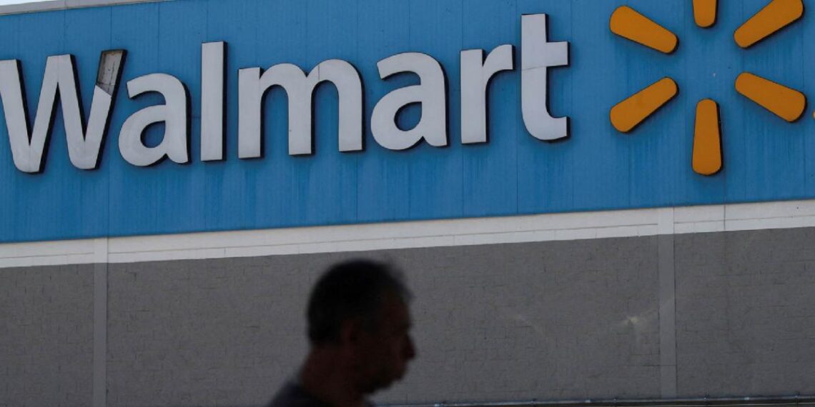 Reportan 11 apuñalados delante de un Walmart en Michigan, Estados Unidos