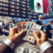 Peso mexicano se aprecia levemente contra el dólar tras minutas del Banco de México