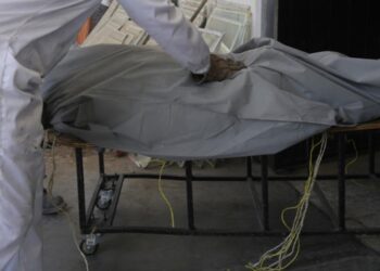 Protestan por centenares de cadáveres acumulados en funeraria de Ciudad Juárez