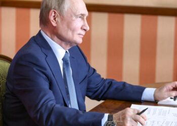 Putin expresa "profunda preocupación" por la escalada de la violencia en Siria e insta al diálogo