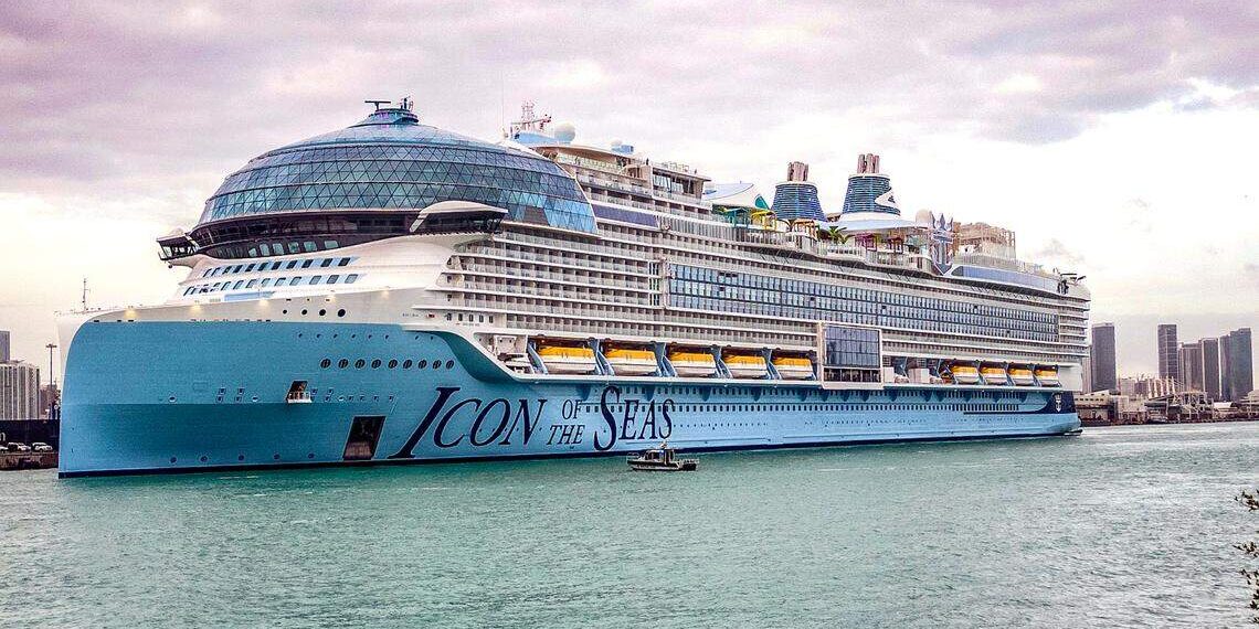 Tripulante de crucero fallece tras agresión durante el viaje.