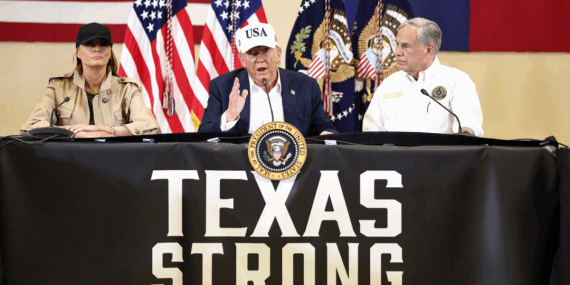 Donald Trump visita Texas para evaluar daños tras devastadoras inundaciones