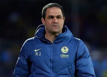 André Jardine exhibió a la Comisión de Arbitraje