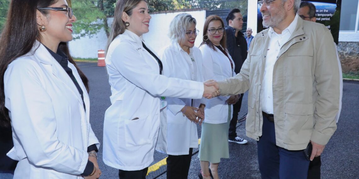 Bedolla Da Banderazo De Salida A Rutas De La Salud Para Distribución De Medicamentos En Michoacán - Changoonga.com